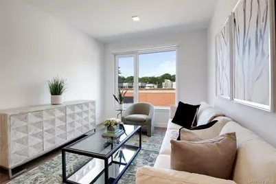 333 Warner Avenue #206, Roslyn, NY 11576 - Photo 7