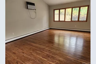 4 Norman Drive, Shoreham, NY 11786 - Photo 9