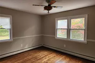 4 Norman Dr, Shoreham, NY 11786 - Photo 15