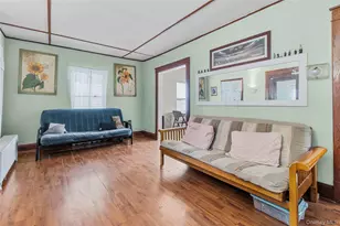 27 Fullerton Ave, Newburgh, NY 12550 - Photo 3
