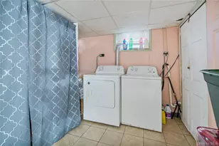 27 Fullerton Ave, Newburgh, NY 12550 - Photo 19