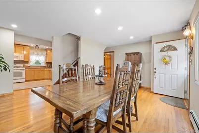 186 11th Street, Bethpage, NY 11714 - Photo 7