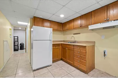 186 11th Street, Bethpage, NY 11714 - Photo 25