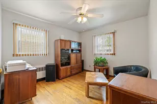 186 11th St, Bethpage, NY 11714 - Photo 17