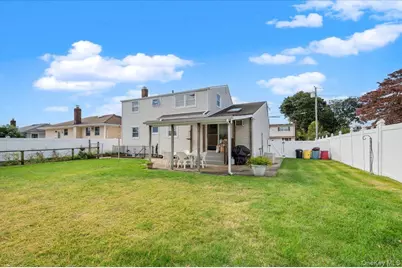 186 11th Street, Bethpage, NY 11714 - Photo 35