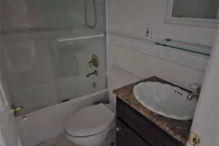 231 E 62nd St, New York, NY 10065 - Photo 9