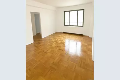 1554 Unionport Road #3B, Bronx, NY 10462 - Photo 5