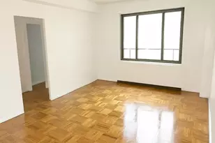 1554 Unionport Rd, Bronx, NY 10462 - Photo 5
