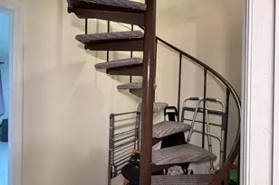 68-05 242nd St, Little Neck, NY 11362 - Photo 23