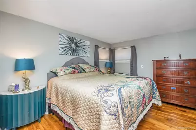 11 Rolan Court, Islip Terrace, NY 11752 - Photo 5