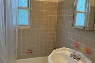 87-16 Marengo St, Hollis, NY 11423 - Photo 5