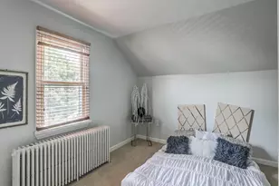 39 Bay Ave, Hicksville, NY 11801 - Photo 13