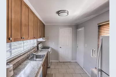 39 Bay Avenue, Hicksville, NY 11801 - Photo 7