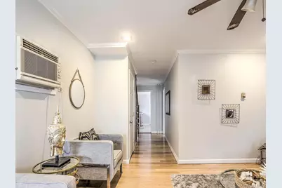 39 Bay Avenue, Hicksville, NY 11801 - Photo 3