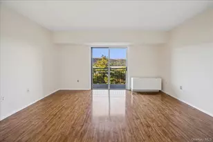 1020 Warburton Ave, Yonkers, NY 10701 - Photo 15