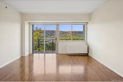 1020 Warburton Avenue #9E, Yonkers, NY 10701 - Photo 7