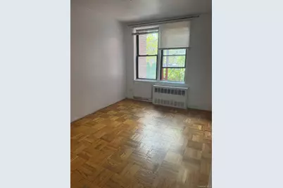 92-29 Lamont Avenue #2K, Elmhurst, NY 11373 - Photo 7
