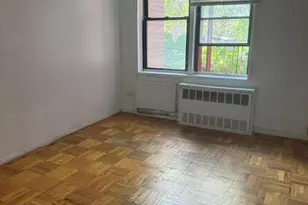 92-29 Lamont Ave, Elmhurst, NY 11373 - Photo 7