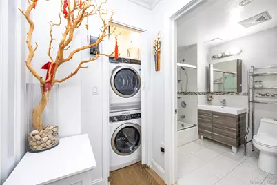 13620 Booth Memorial Avenue #2A, Flushing, NY 11355 - Photo 9