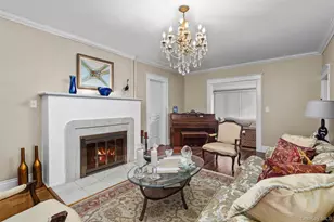 4 Malverne Ave, Malverne, NY 11565 - Photo 3