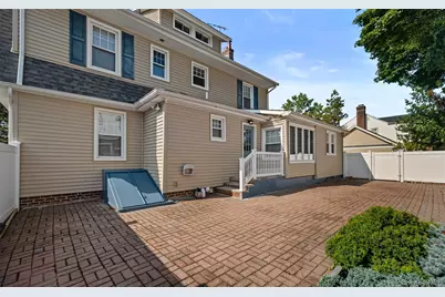 4 Malverne Avenue, Malverne, NY 11565 - Photo 31