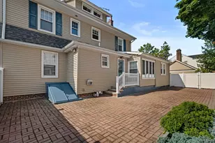 4 Malverne Ave, Malverne, NY 11565 - Photo 31