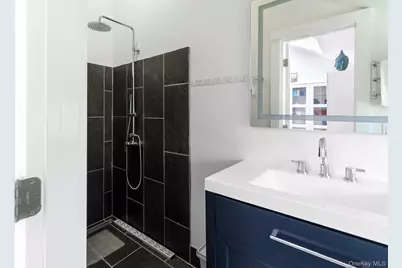 4 Evelyn Court, Westhampton, NY 11978 - Photo 31