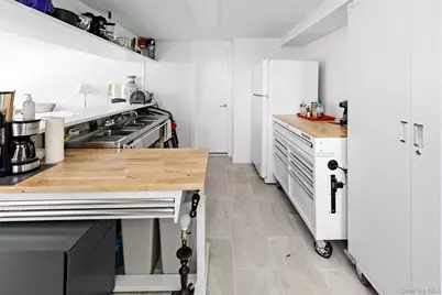 4 Evelyn Court, Westhampton, NY 11978 - Photo 27