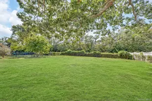 46 N Ocean Ave, Islip, NY 11751 - Photo 33