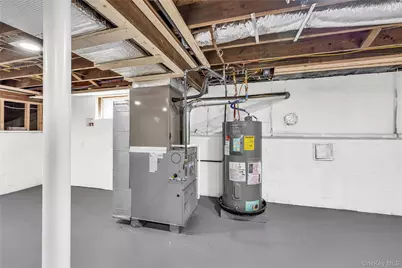 46 N Ocean Avenue, Islip, NY 11751 - Photo 27