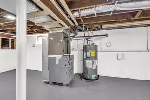 46 N Ocean Ave, Islip, NY 11751 - Photo 27