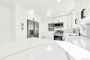 46 N Ocean Ave, Islip, NY 11751 - Photo 11