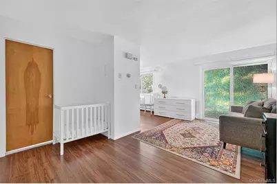 13 Scenic Drive #M, Croton on Hudson, NY 10520 - Photo 3