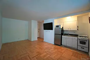 72-81 113th St, Forest Hills, NY 11375 - Photo 3