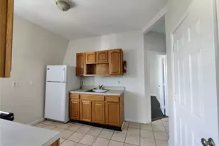 219 Mill St, Poughkeepsie, NY 12601 - Photo 7