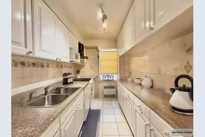 26-25 Union Street #6G, Flushing, NY 11354 - Photo 5