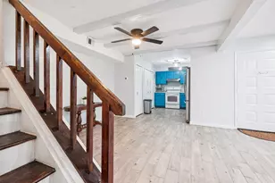 203 Springmeadow Dr, Holbrook, NY 11741 - Photo 5