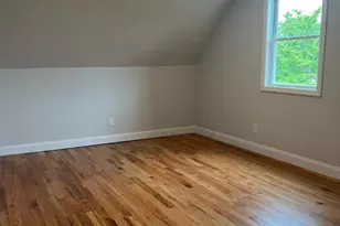 43 Lakewood Ave, Ronkonkoma, NY 11779 - Photo 5