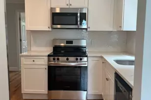 43 Lakewood Ave, Ronkonkoma, NY 11779 - Photo 9