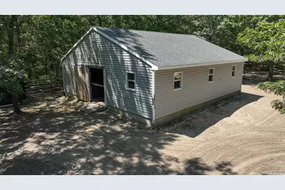 168 Brookfield Avenue, Center Moriches, NY 11934 - Photo 13