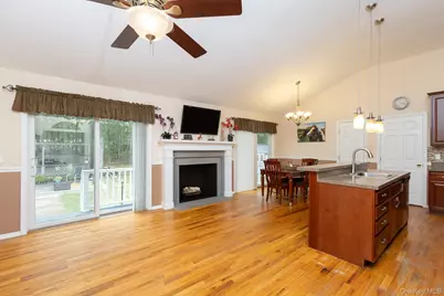 168 Brookfield Avenue, Center Moriches, NY 11934 - Photo 31