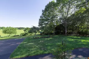 168 Brookfield Ave, Center Moriches, NY 11934 - Photo 27