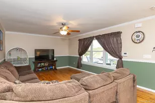 168 Brookfield Ave, Center Moriches, NY 11934 - Photo 29