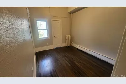 61 S Hamilton St Apt 2, Poughkeepsie, NY 12601 - Photo 7