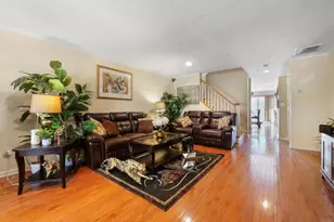 37 Harbor Pointe Dr, Haverstraw, NY 10927 - Photo 3