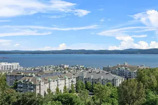 37 Harbor Pointe Dr, Haverstraw, NY 10927 - Photo 21