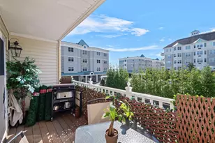 37 Harbor Pointe Dr, Haverstraw, NY 10927 - Photo 19