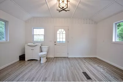 28-30 Sunrise Trail, Wurtsboro, NY 12790 - Photo 15