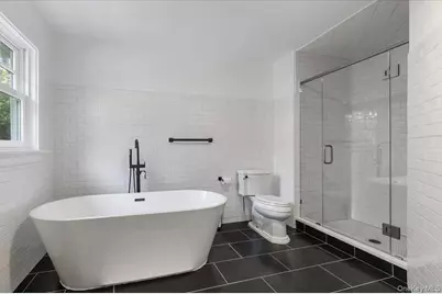 22 West Gate Road, Wainscott, NY 11937 - Photo 21