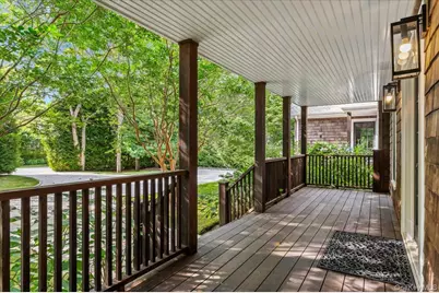 22 West Gate Road, Wainscott, NY 11937 - Photo 5